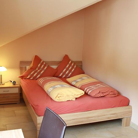 Ferienhaus Trimmisch Ediger-Eller Bagian luar foto