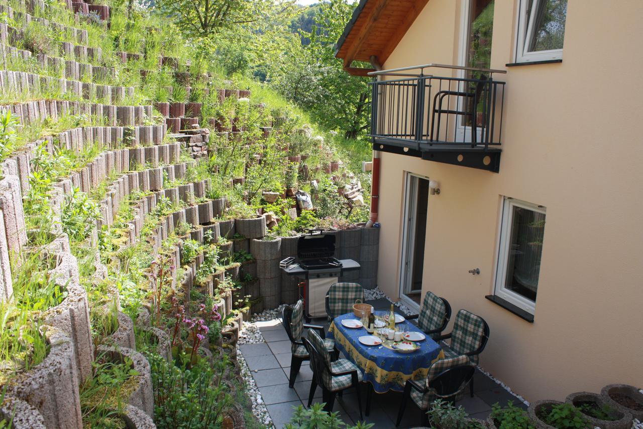 Ferienhaus Trimmisch Ediger-Eller Bagian luar foto